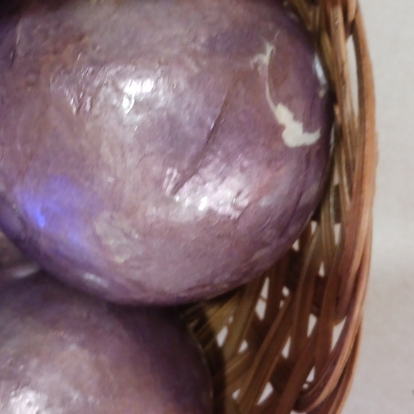 8 Purple Balls - Picture 4 of 4